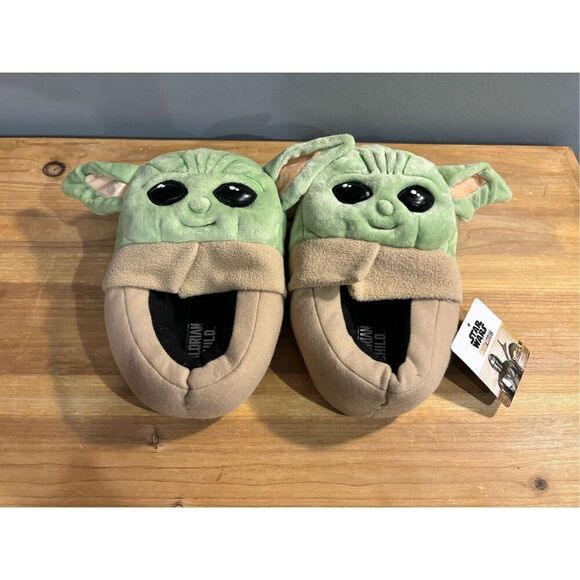 STAR WARS The Mandalorian, Grogu Baby Yoda Boys Slipper Full Body, Kids Size 2-3 - Picture 7 of 7